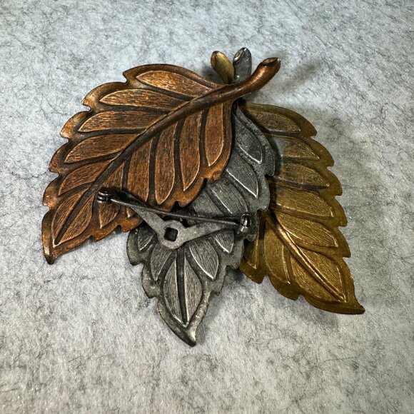 Vintage Leaf Trio Brooch Pin Copper Silver Gold Tone Mixed Metal Autumn Vintage - Picture 2 of 5